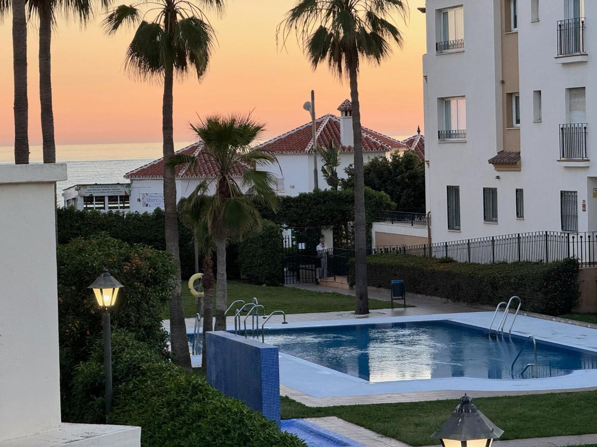 Strandnaera Boende I Torrox Costa Extérieur photo